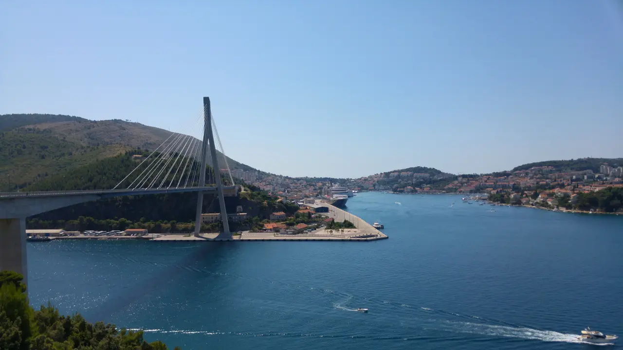 Kreutzfahartshiff Anleger Dubrovnik