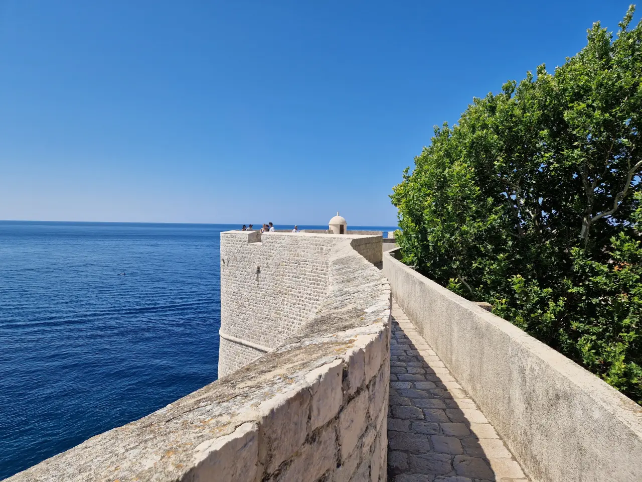 Gangbro på Dubrovniks mure