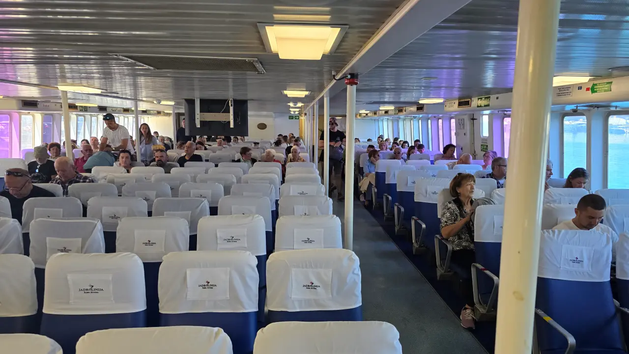 Katamaran Zadar Preko