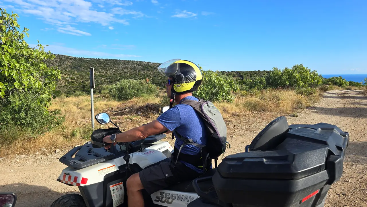Guide on Quad Tour