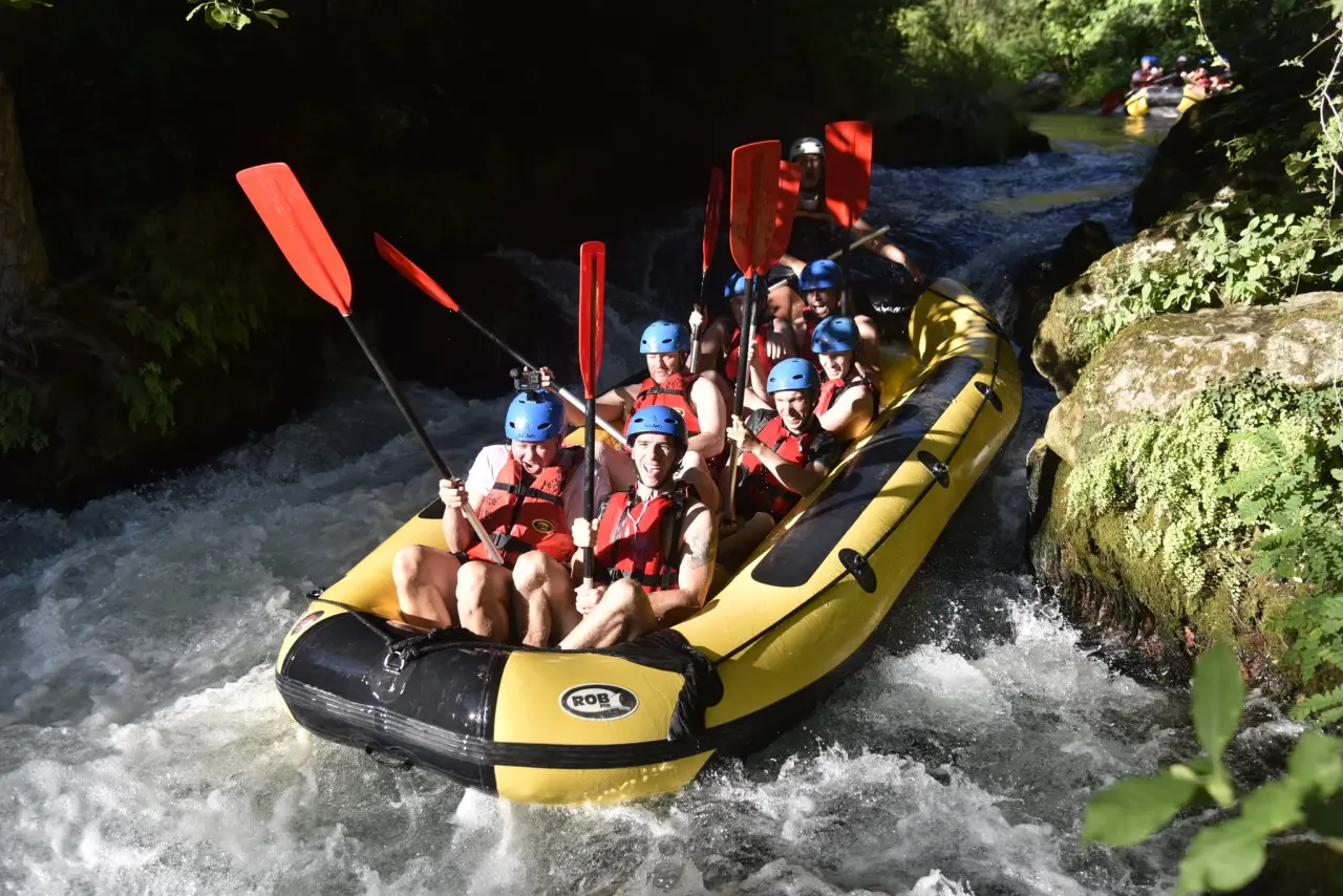 Familiesjov paa Cetina