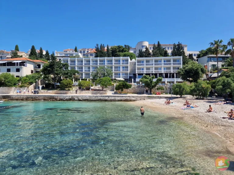 Bystrand i Hvar
