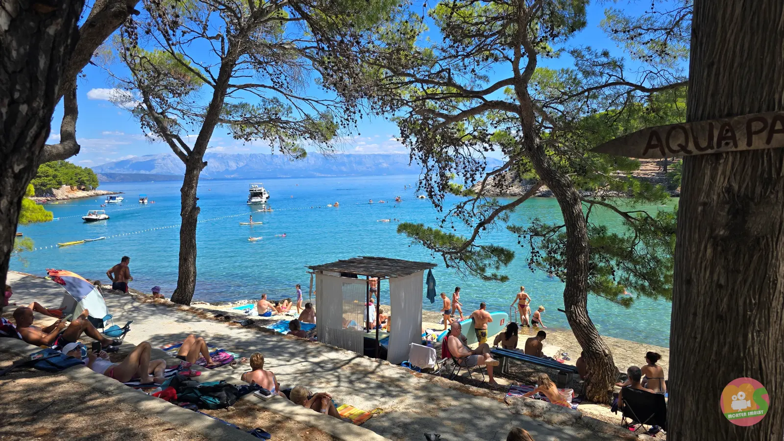 Mina Sandy Beach by Jelsa