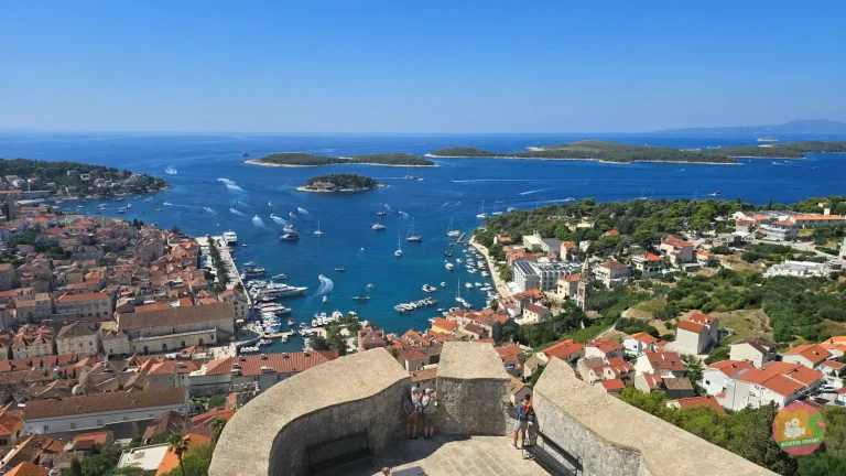 Pogled sa Španjole, Hvar