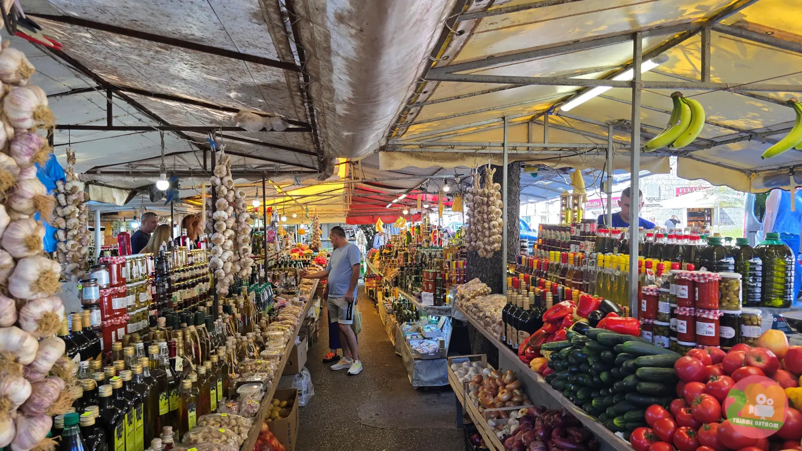 Frische Gemüse on Obst in Trogir