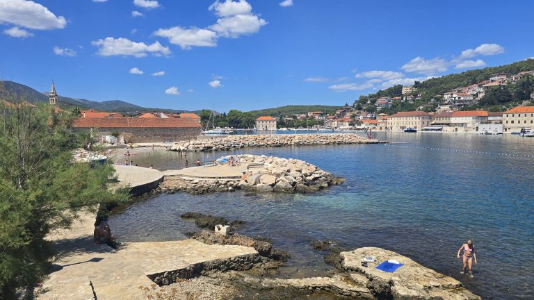 Miasteczko Jelsa na wyspie Hvar