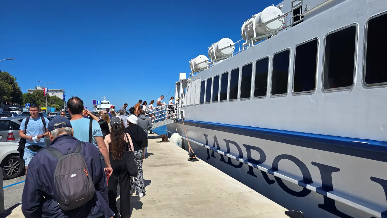 Port promowy na Starym Mieście w Zadarze