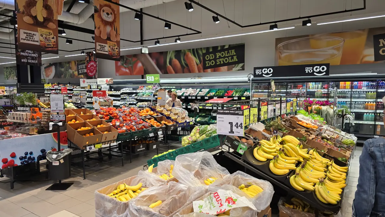 Supermarket Konzum w Zadarze
