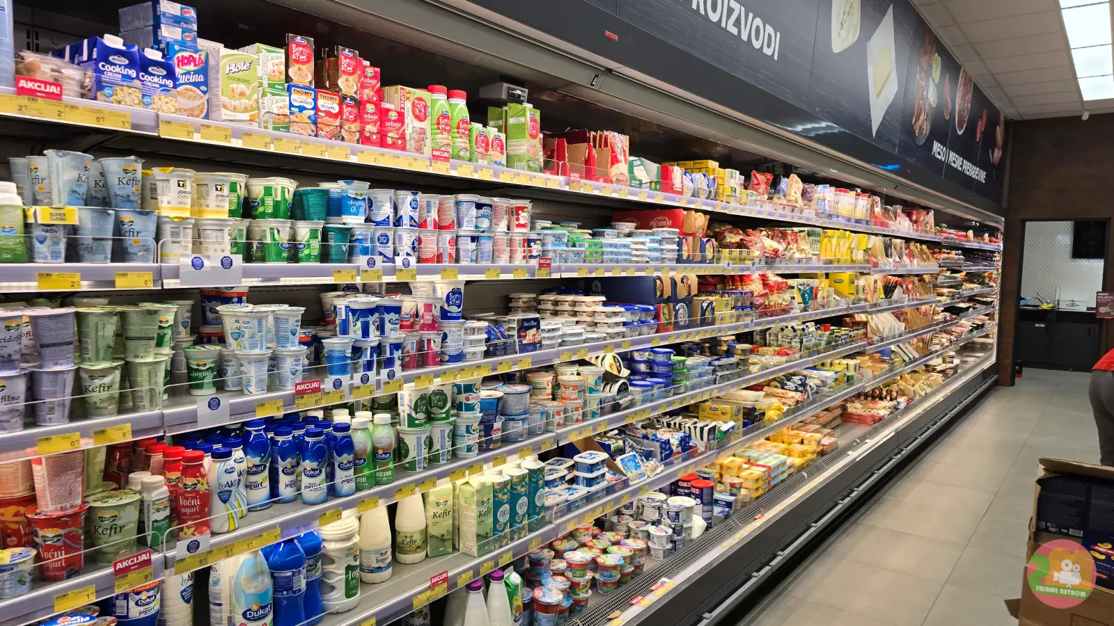 Typowy supermarket w Splicie w Chorwacji